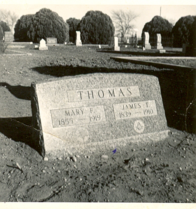 Thomas Sisters